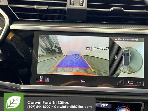 Used 2023 Audi Q3 2.0T Premium Plus w/ Premium Plus Package image 21