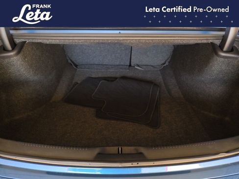 Used 2023 Chrysler 300 Touring w/ Sport Appearance Package image 38