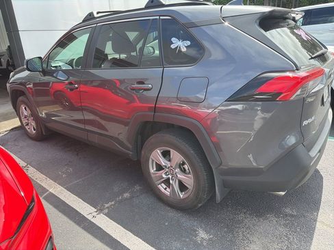 Used 2023 Toyota RAV4 XLE w/ Convenience Package FWD image 2