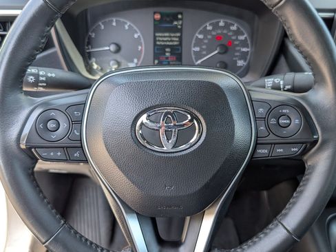 Used 2024 Toyota Corolla SE FWD image 18