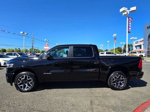 Certified 2025 RAM 1500 Laramie w/ Sport Appearance Package AWD/4WD image 8