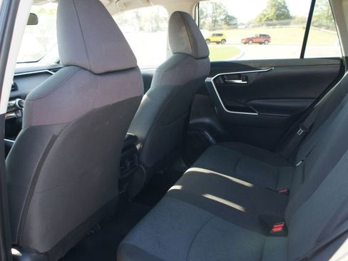 Used 2024 Toyota RAV4 XLE image 12