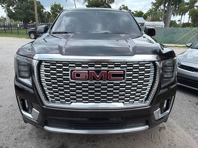 Used 2021 GMC Yukon XL Denali w/ Denali Premium Package