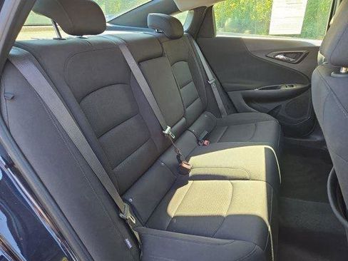 Used 2023 Chevrolet Malibu LT FWD image 29