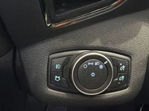 Used 2016 Ford Escape Titanium FWD image 24