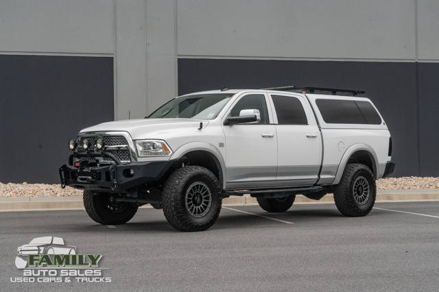Used 2016 RAM 2500 Laramie AWD/4WD image 2