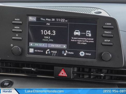 Used 2025 Hyundai Elantra Sport FWD image 21