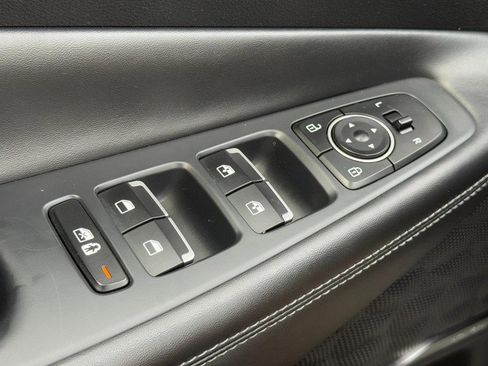 Used 2023 Hyundai Santa Fe SEL w/ Premium Package image 22