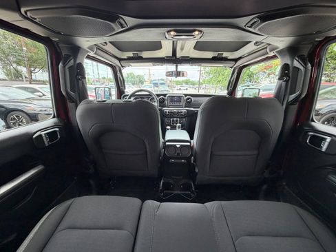Used 2021 Jeep Wrangler Unlimited Sport AWD/4WD image 11
