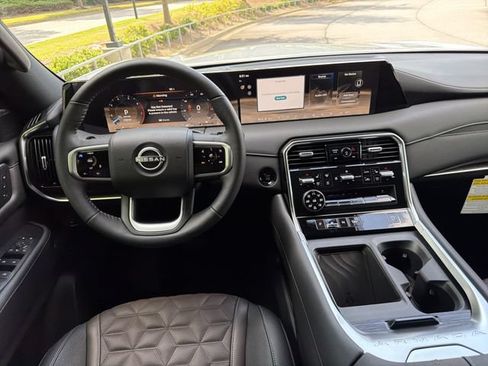 New 2026 Nissan Armada Platinum AWD/4WD image 27