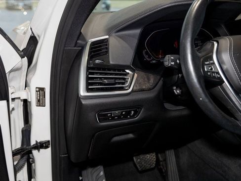 Used 2022 BMW X5 xDrive40i w/ Premium Package image 14