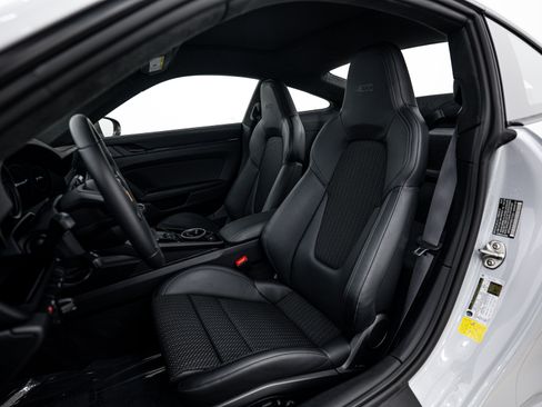 Certified 2024 Porsche 911 Carrera T RWD image 5