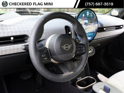 Used 2025 MINI Cooper S image 24