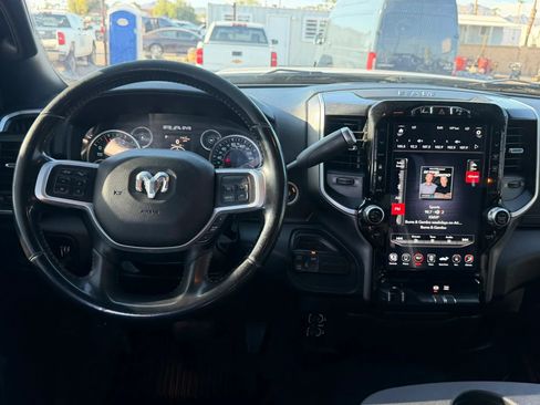 Used 2021 RAM 2500 Big Horn w/ Level 1 Equipment Group AWD/4WD image 24
