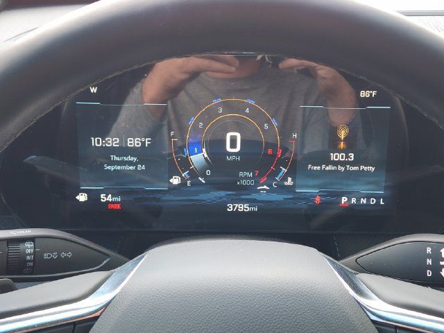 Used 2026 Chevrolet Equinox LT FWD image 4