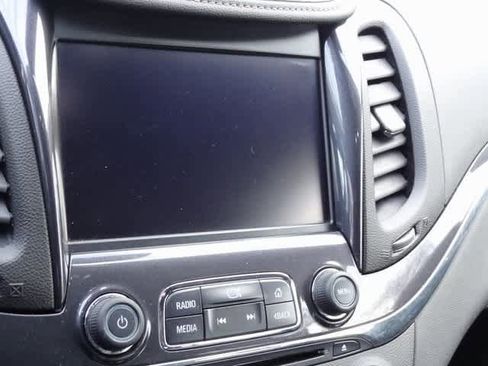 Used 2016 Chevrolet Impala LTZ image 18