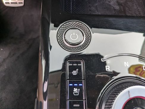 Certified 2023 Kia Niro Wave FWD image 27