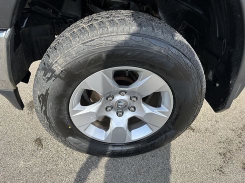 Used 2019 RAM 1500 Big Horn AWD/4WD image 12