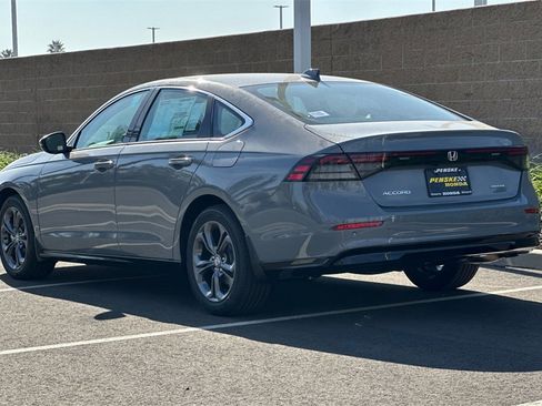 New 2025 Honda Accord EX-L image 6