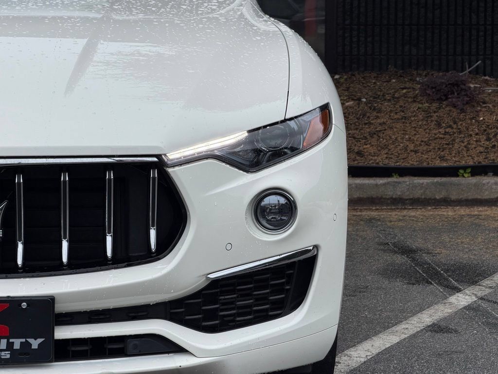 Used 2022 Maserati Levante GT AWD/4WD image 5