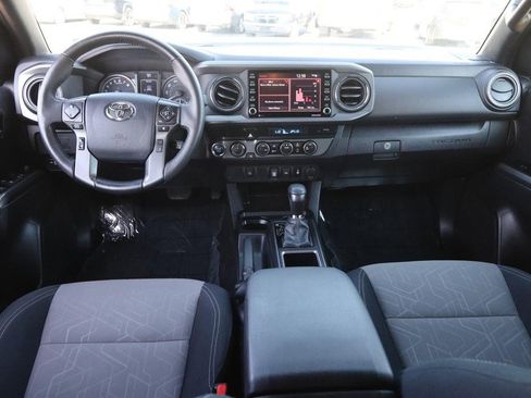 Used 2023 Toyota Tacoma TRD Off-Road image 21