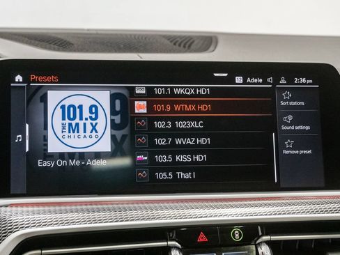 Used 2020 BMW X5 xDrive40i w/ M Sport Package AWD/4WD image 18