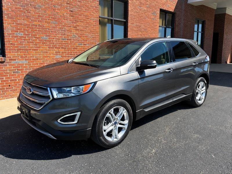 Used 2018 Ford Edge Titanium w/ Ford Safe & Smart Package FWD image 1