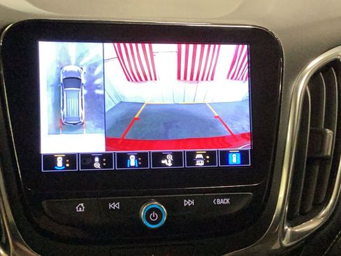 Used 2022 Chevrolet Equinox Premier image 8