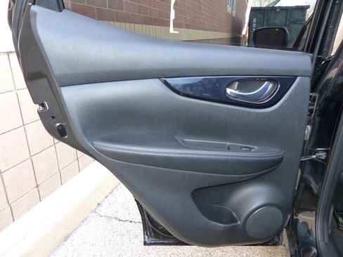 Used 2018 Nissan Rogue Sport SL w/ SL Premium Package AWD/4WD image 30