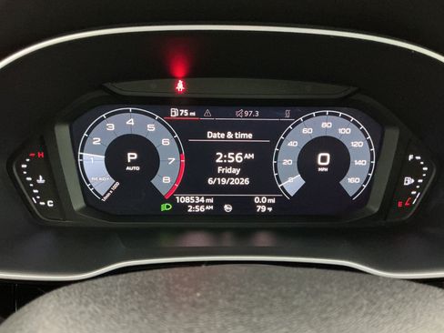 Used 2020 Audi Q3 2.0T Premium AWD/4WD image 27