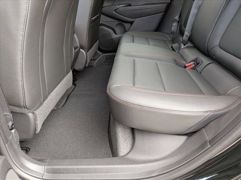 New 2026 Chevrolet Trax RS w/ Sunroof Package image 15