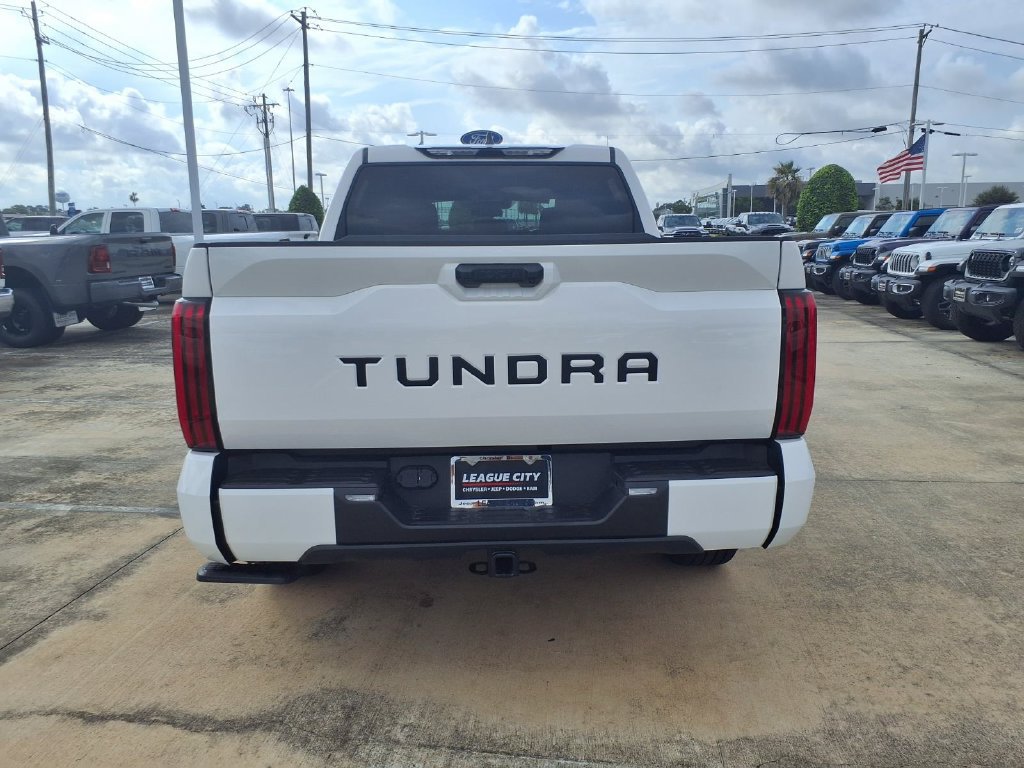 Used 2026 Toyota Tundra SR5 w/ SX Package RWD image 6