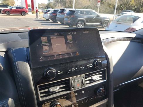 Used 2024 Nissan Armada Platinum w/ Captain's Chairs Package image 20