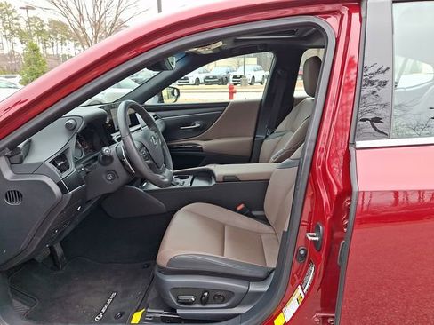 Used 2023 Lexus ES 350 w/ Premium Package image 17