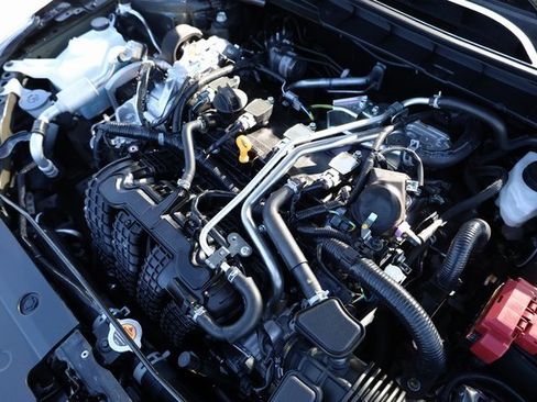 New 2025 Nissan Altima 2.5 SR w/ SR Premium Package image 9