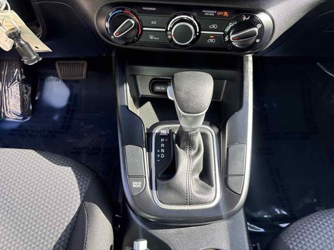 Used 2024 Kia Soul LX w/ Option Group 015 image 27