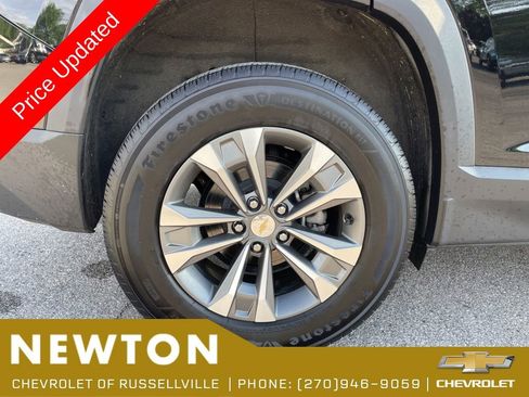 Used 2025 Chevrolet Equinox LT FWD image 18