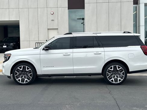 New 2026 Ford Expedition Max Platinum w/ Platinum Ultimate Package AWD/4WD image 6