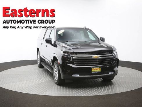 Used 2024 Chevrolet Suburban LT image 53