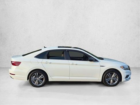 Used 2021 Volkswagen Jetta R-Line FWD image 4