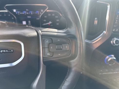Used 2020 GMC Sierra 1500 Denali w/ Technology Package image 9