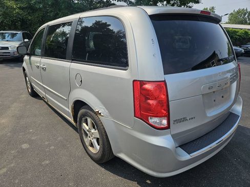 Used 2011 Dodge Grand Caravan Mainstreet w/ PWR Convenience Group FWD image 7