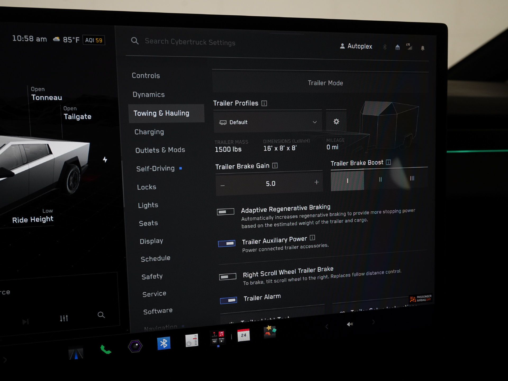 Used 2025 Tesla Cybertruck AWD Crew Cab image 27