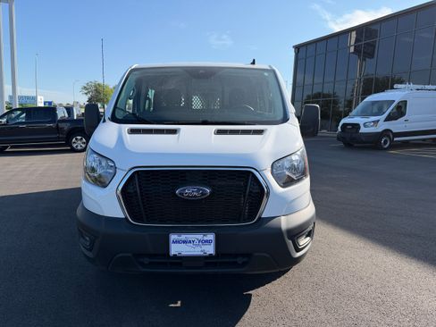 Used 2024 Ford Transit 250 Low Roof w/ Exterior Upgrade Package RWD image 4