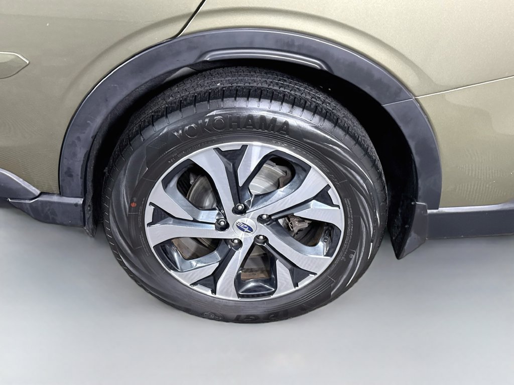 Used 2021 Subaru Outback Limited AWD/4WD image 38