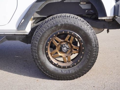 Used 2018 Jeep Wrangler Sport w/ Quick Order Package 24W image 11