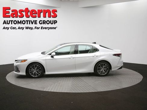 Used 2023 Toyota Camry XLE w/ Navigation Package image 57