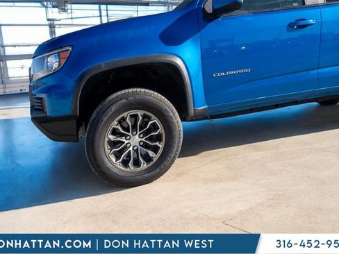Used 2022 Chevrolet Colorado ZR2 image 33