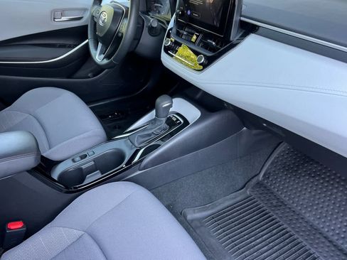 Certified 2025 Toyota Corolla SE w/ Convenience Package FWD image 15