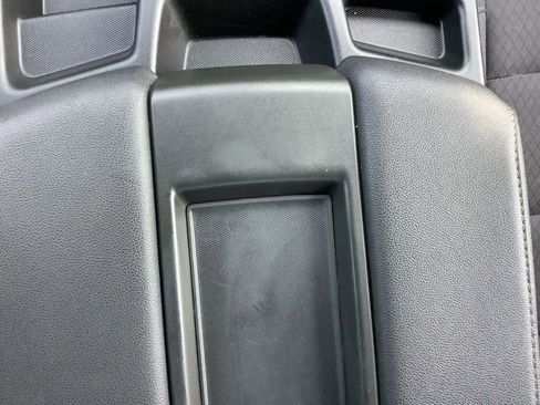 Used 2024 Chevrolet Silverado 2500 LT image 22